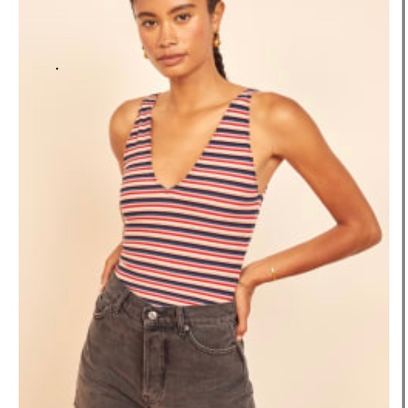 Reformation Tops - Reformation maui top